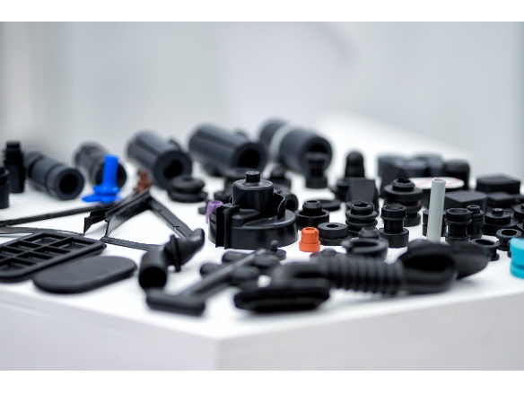 High precision plastic injection molding